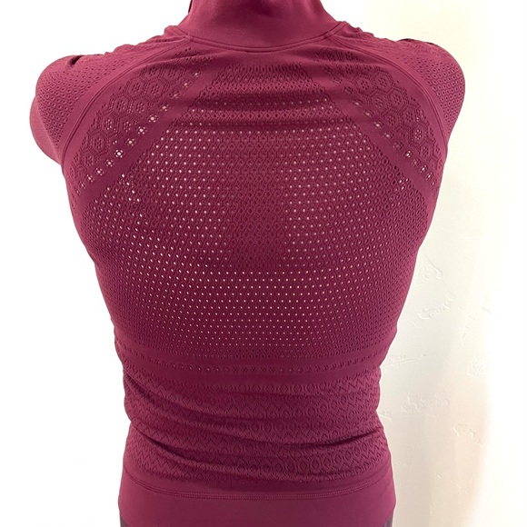 LULULEMON Burgundy Restless Pullover ½ Zip Top Jacket - Picture 4 of 10